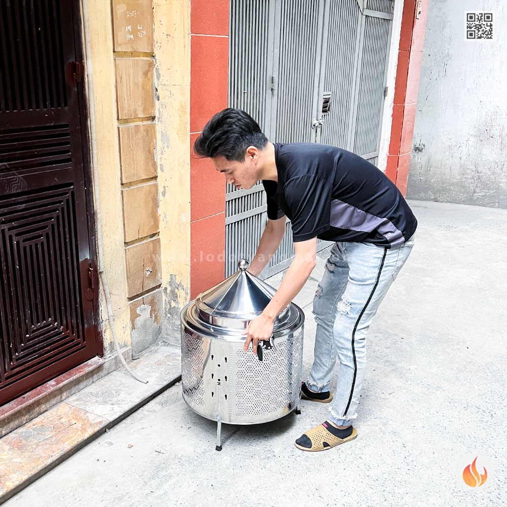 Anh Tuấn Anh ở Lai Xá, Kim Chung, Hoài Đức nhận lò đốt mã tháo máy