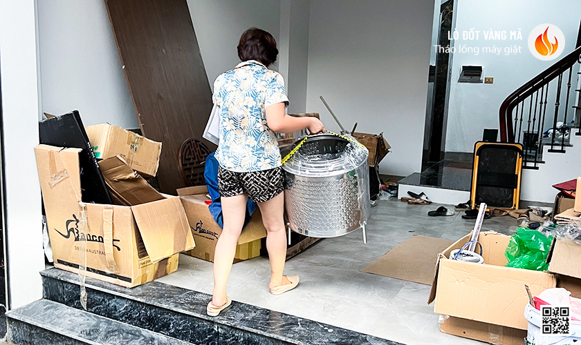 Lò đốt mã tháo lồng 11kg (không nắp) cho chị Oanh tại Bà Triệu, Hoàn Kiếm